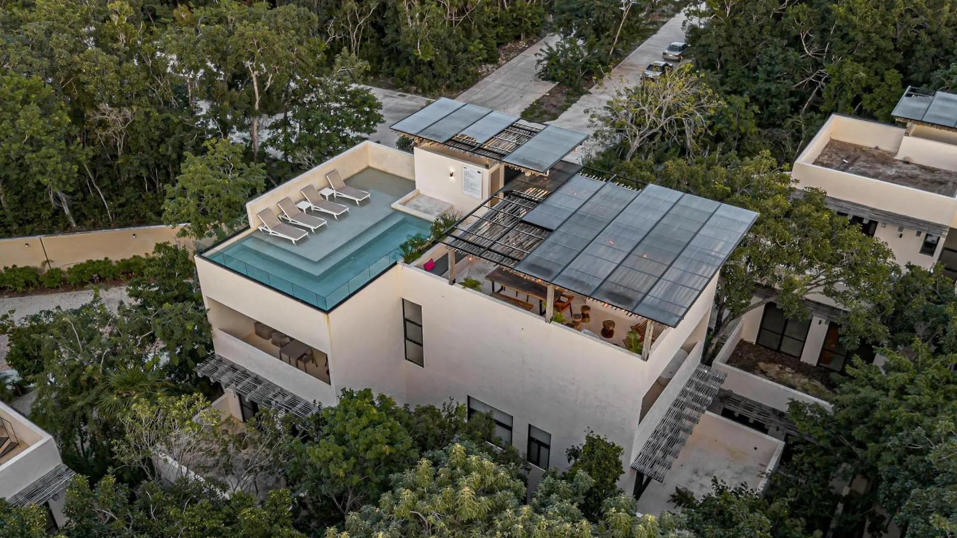 Appartamento Downtown Delight -Roof With Pool & Bbq & Jungle Gym Tulum