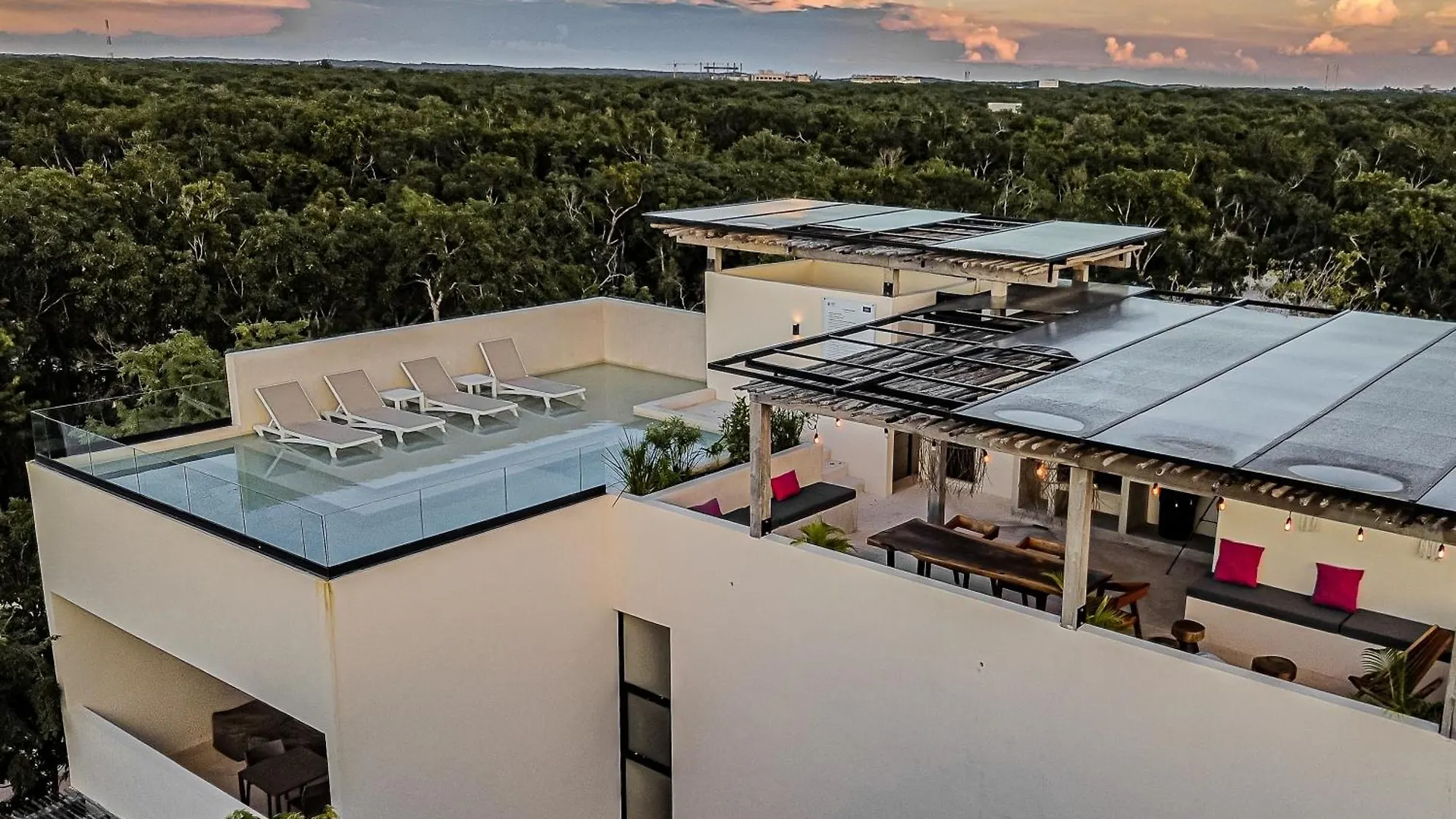 Appartamento Downtown Delight -Roof With Pool & Bbq & Jungle Gym Tulum