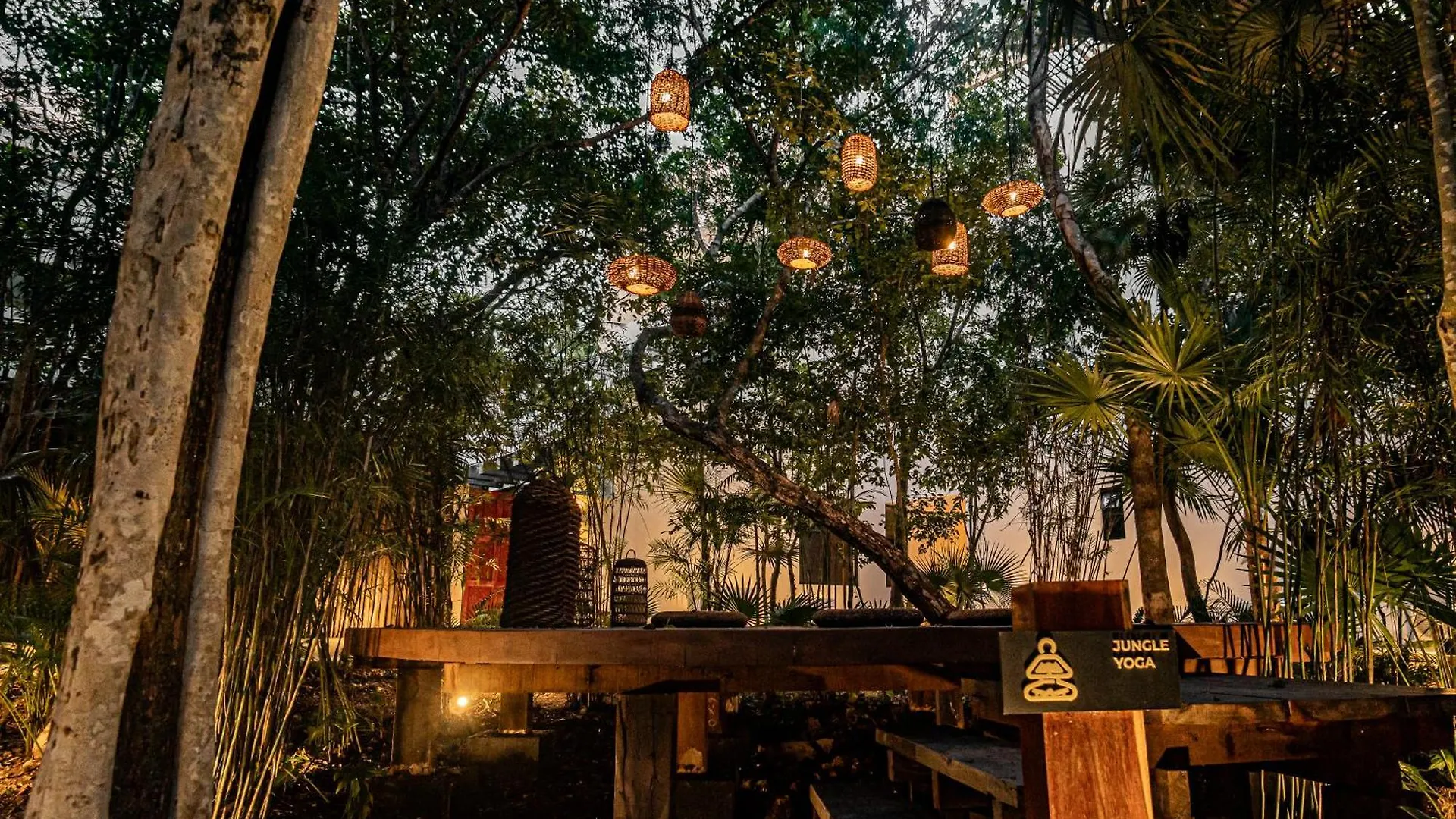 Appartamento Downtown Delight -Roof With Pool & Bbq & Jungle Gym Tulum Messico